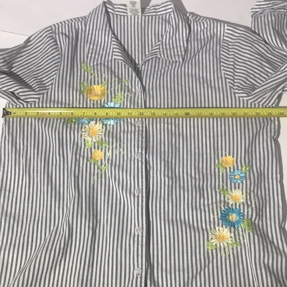 Blair vintage inspired embroidered flowers cottagecore womens striped shirt XL - Picture 7 of 7